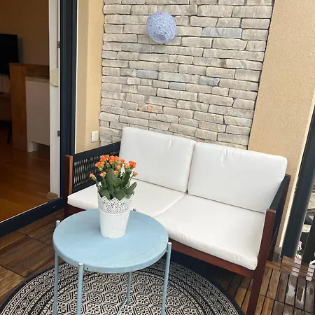 Apartment Sunny